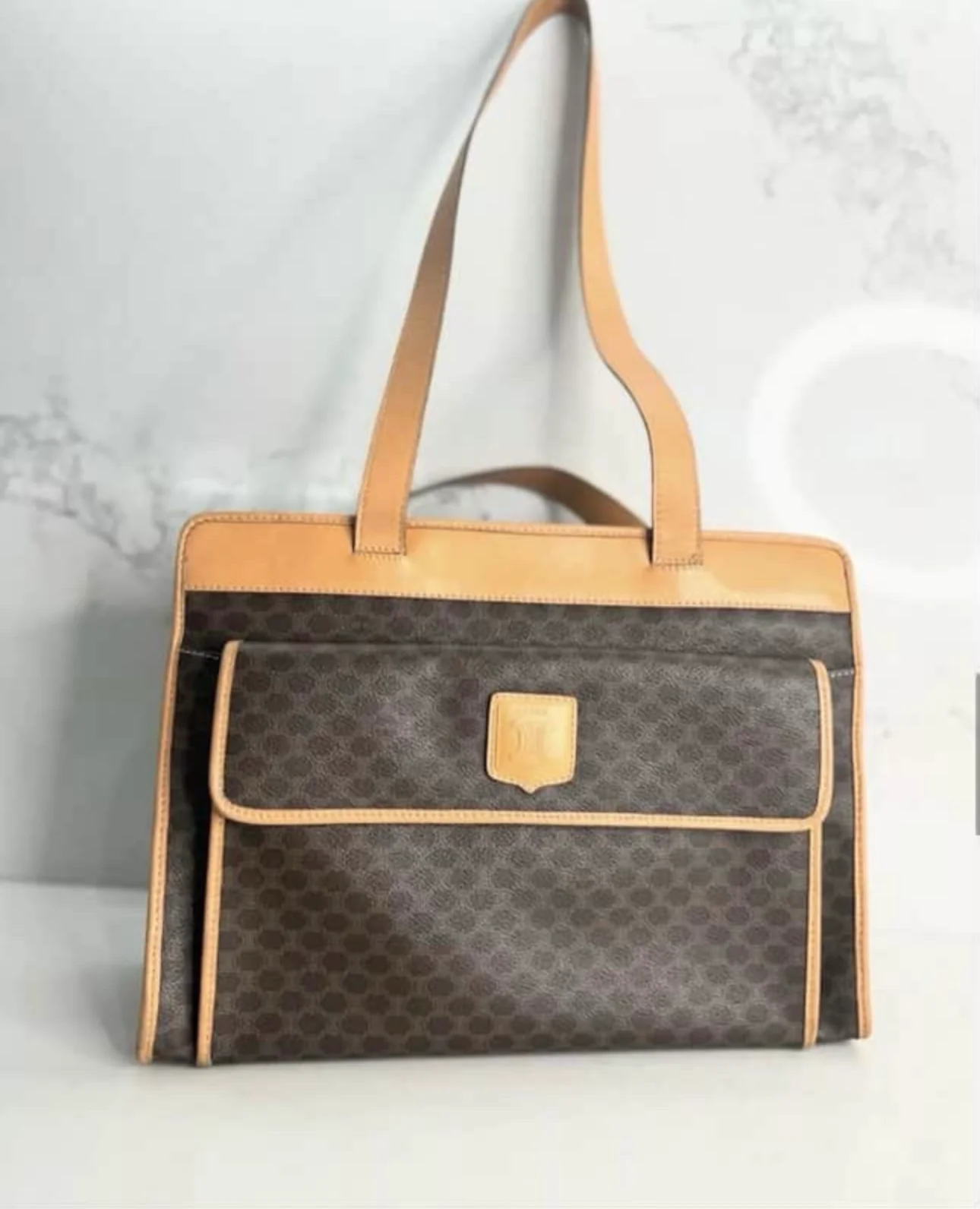 Celine - CONS