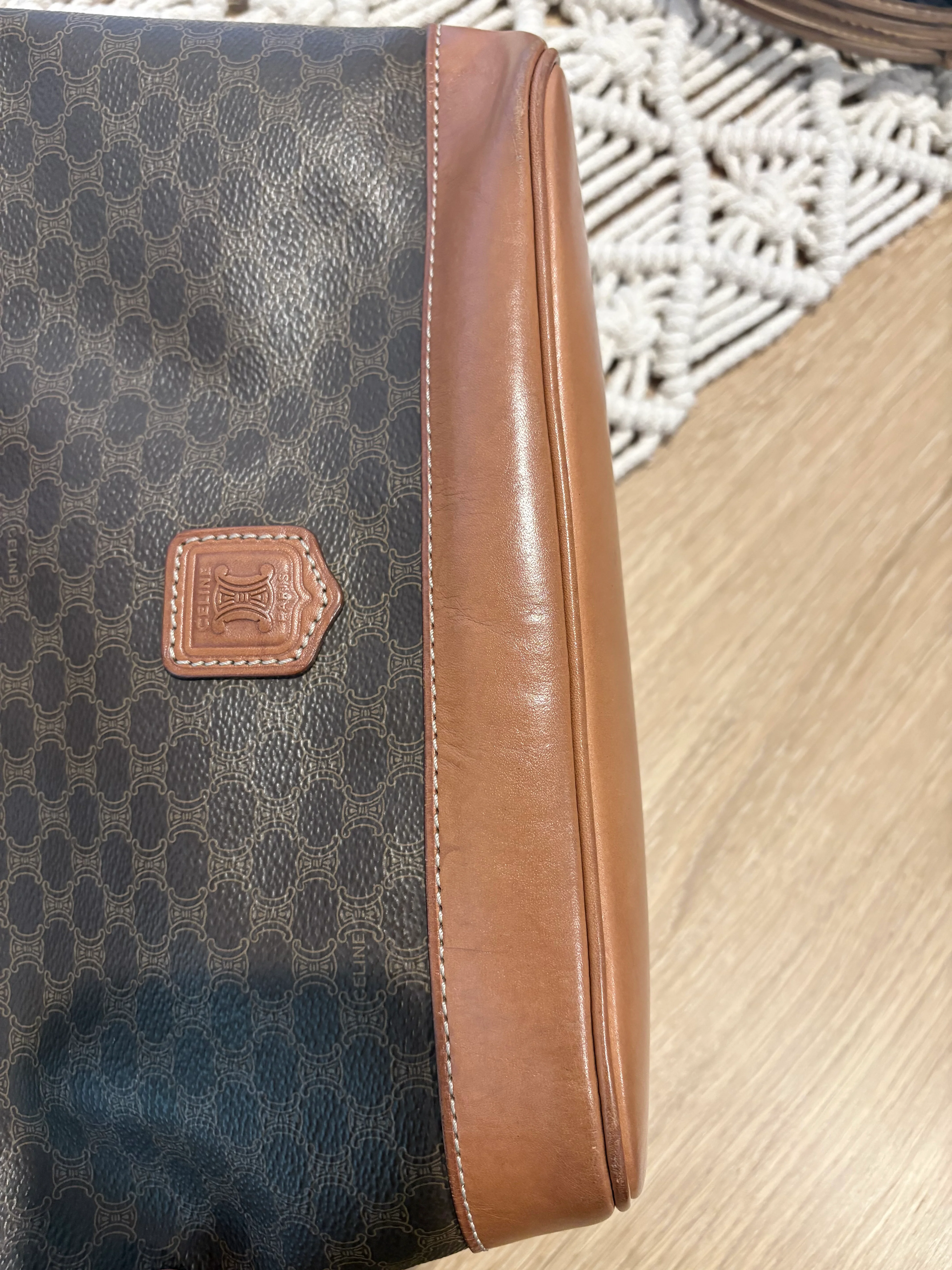 Celine - cons - Image 3