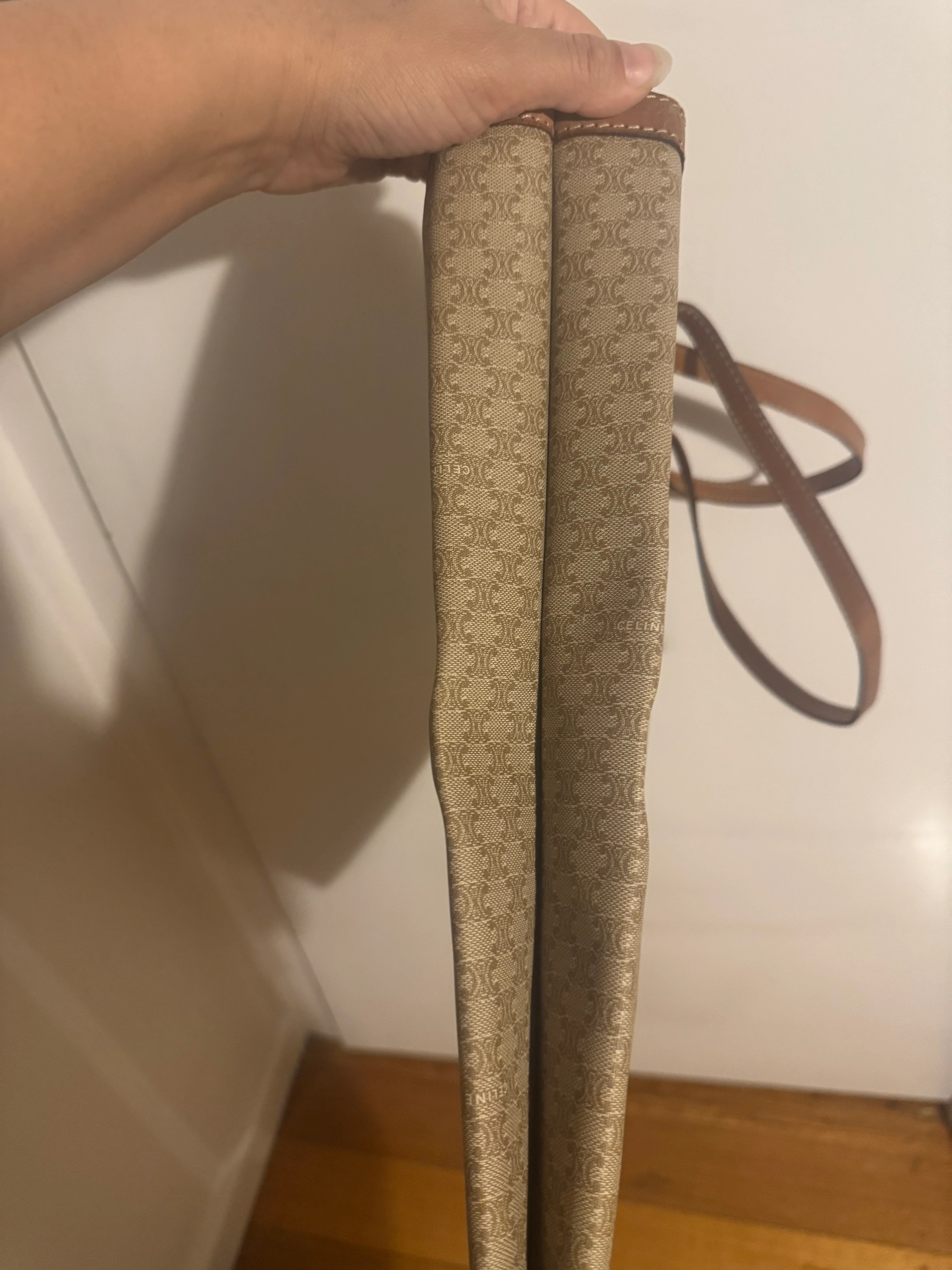 Celine - cons - Image 9