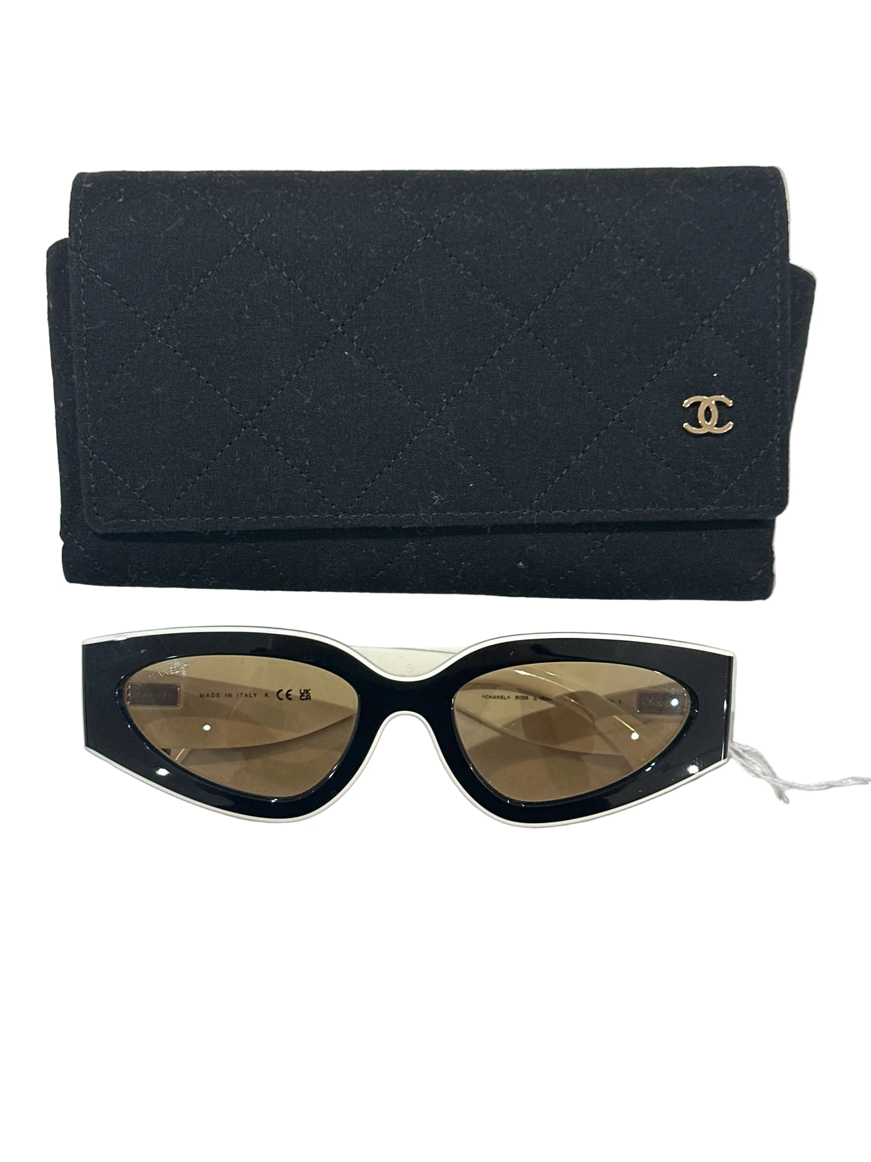 Chanel | Cat Eye Sunglasses Black and White - Cons