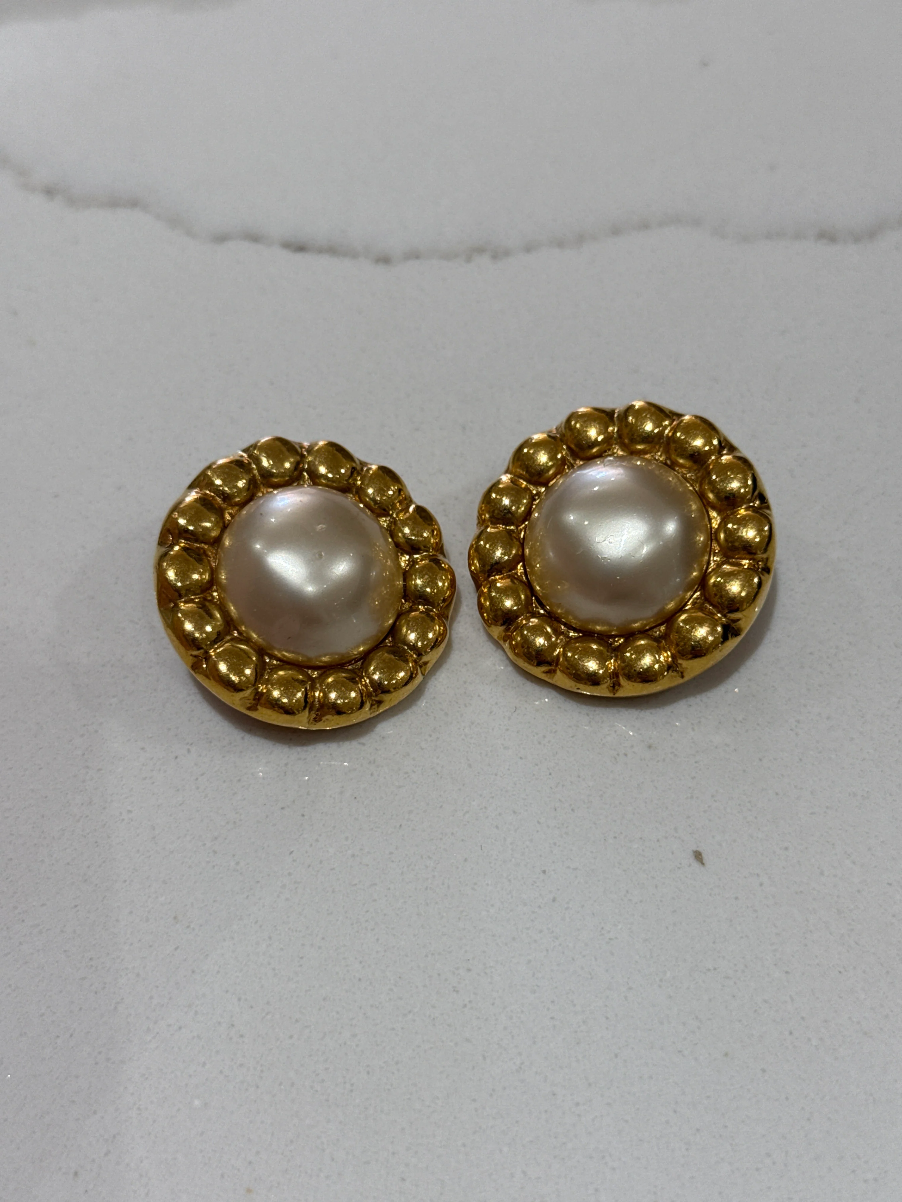 Chanel Clasp Pearl Earrings HV