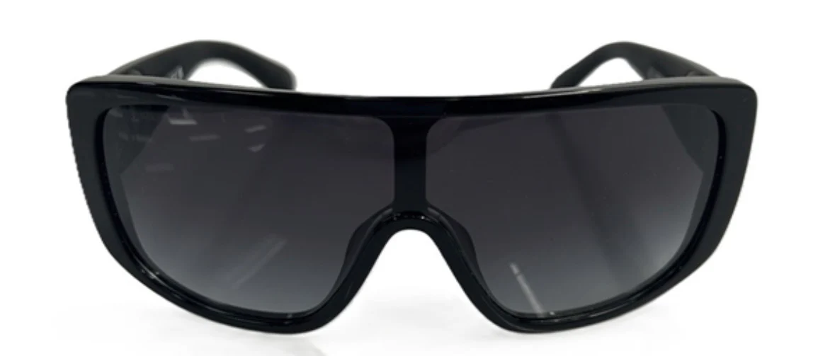 Chanel | Shield Sunglasses, model CH5495 - Cons - Image 3