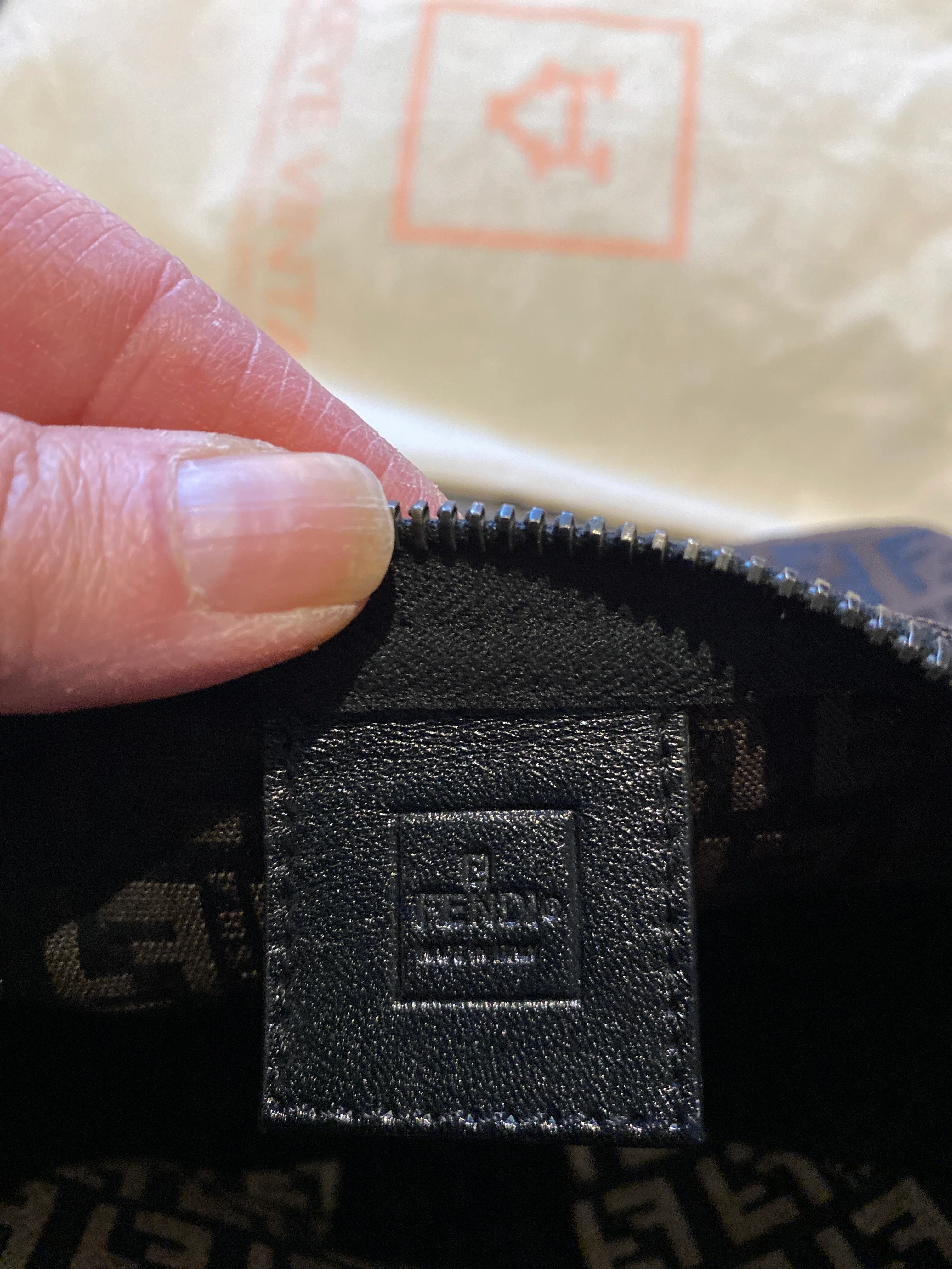 Fendi - cons - Image 11