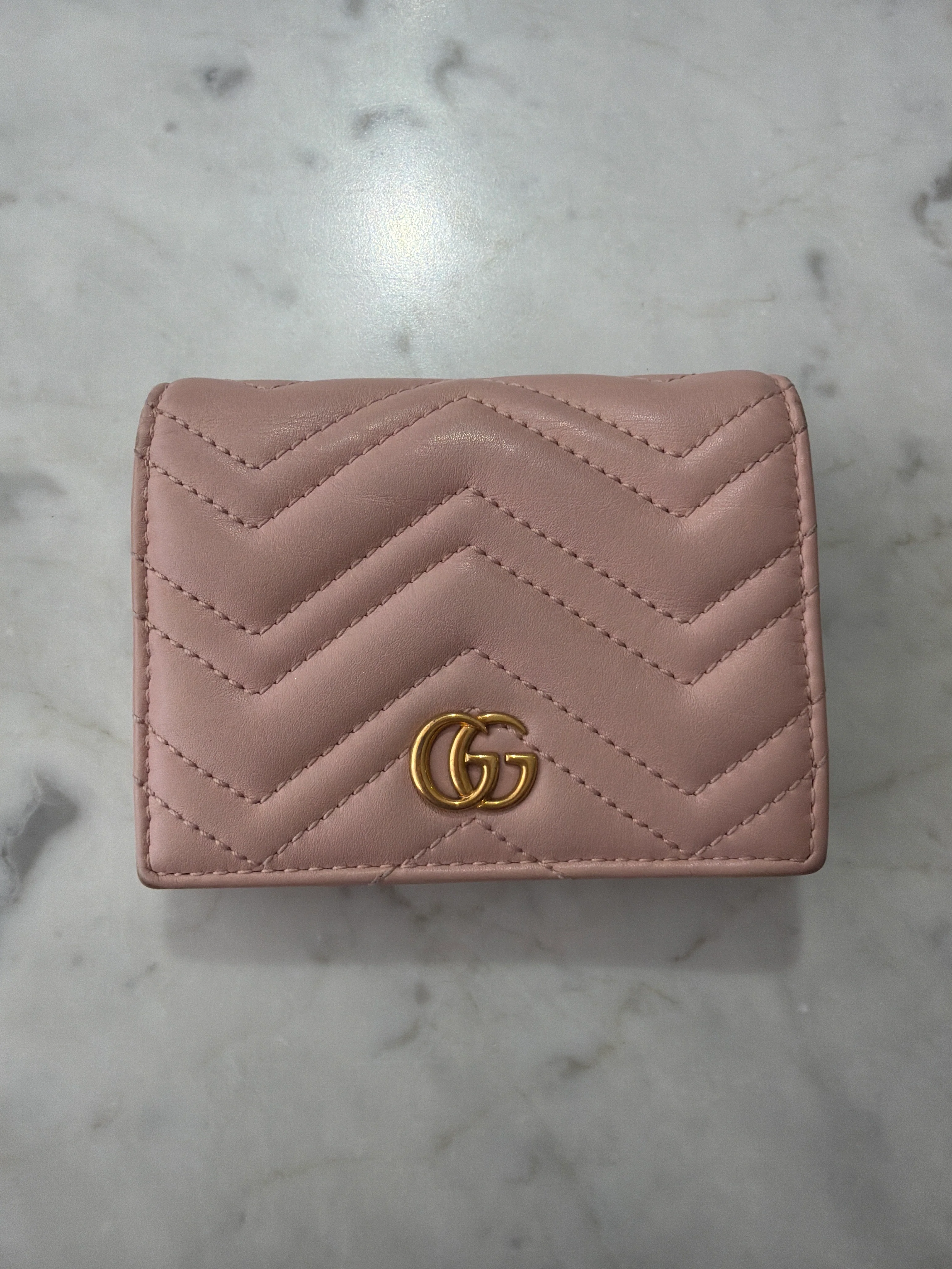 Gucci | Light Pink Quilted Wallet (Good Condition)
