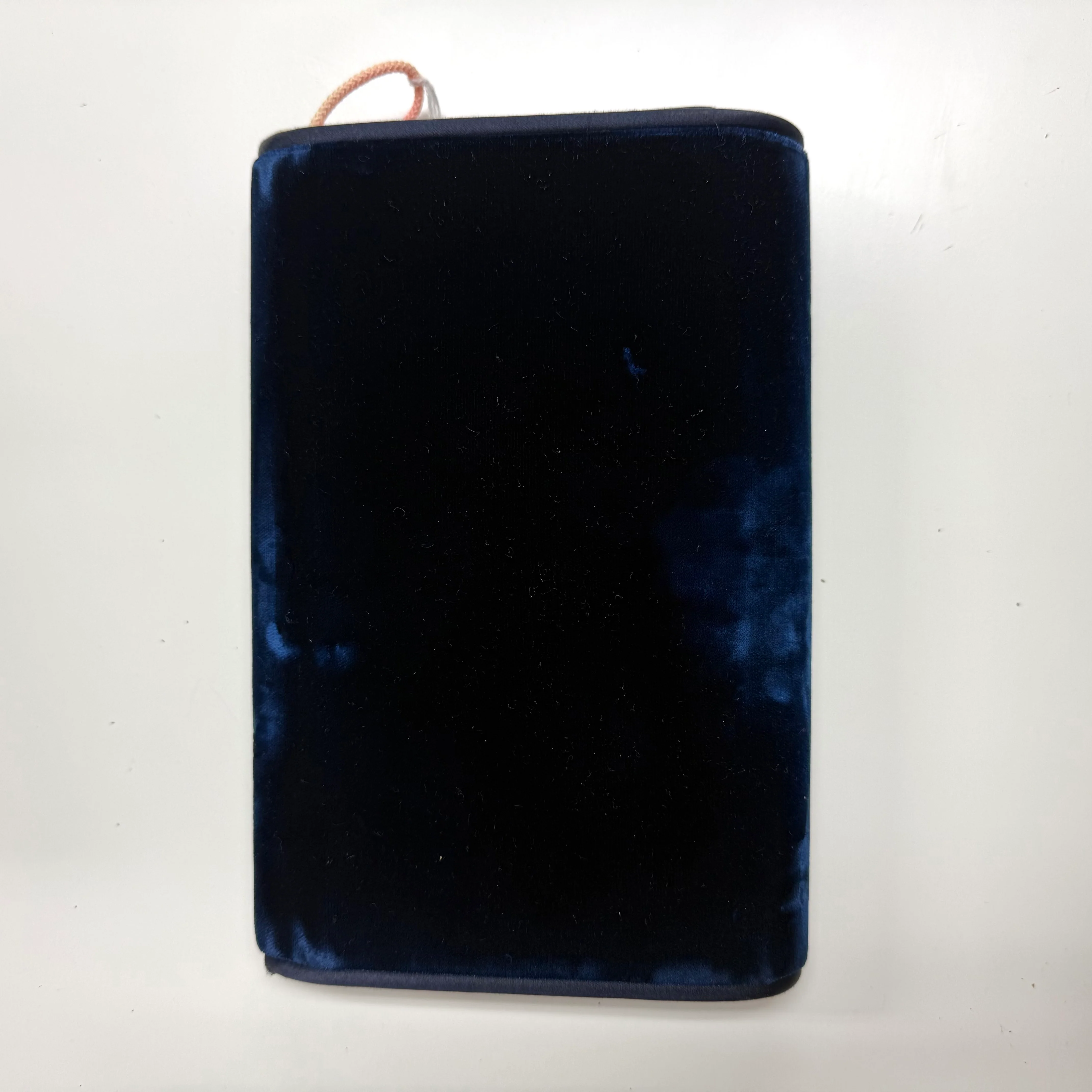 Gucci | Vintage Navy Velvet GG Evening Clutch (Good Vintage Condition) - Image 3