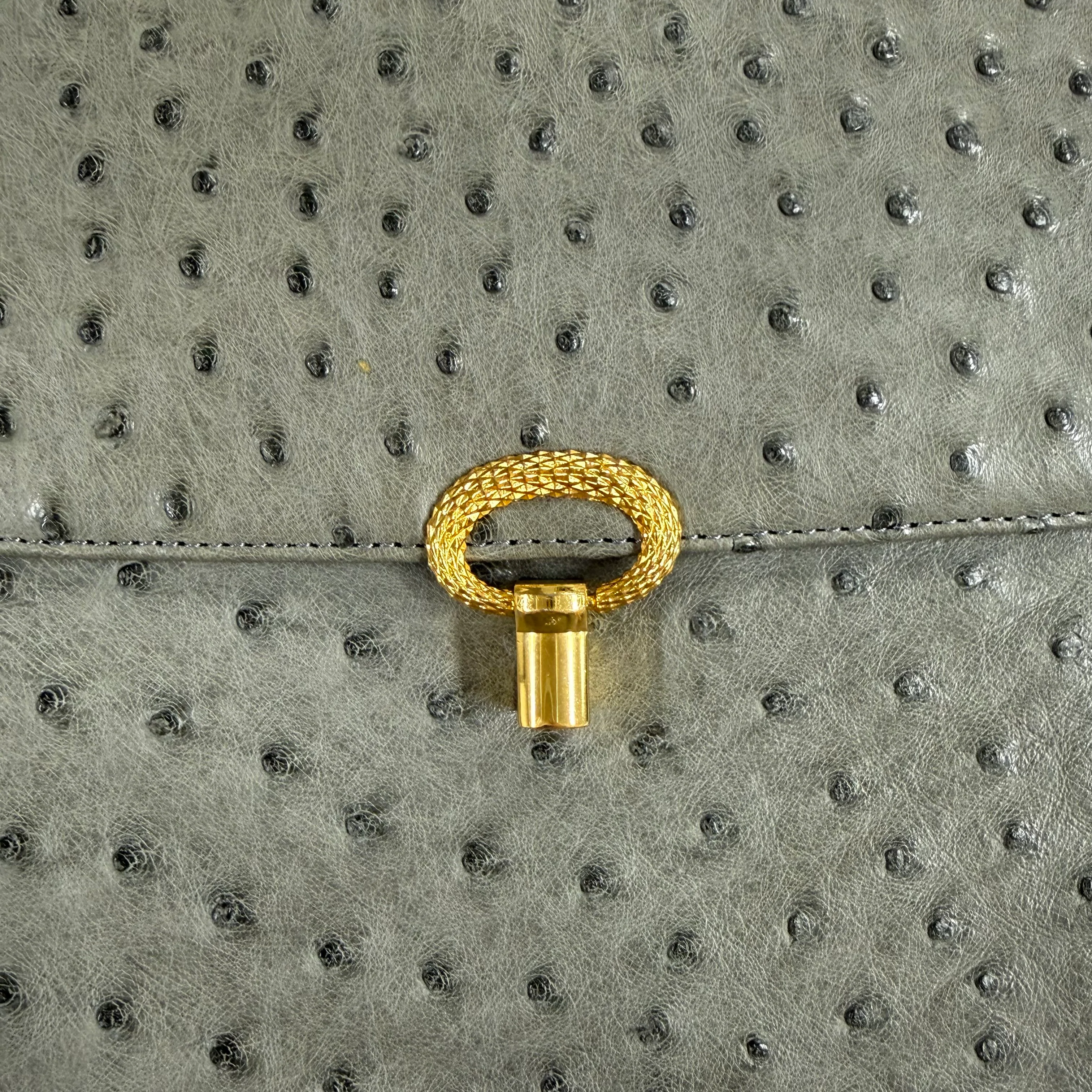 JRA | Ostrich Leather Top Handle Bag – Grey & Gold Hardware (Good Condition) - Image 5