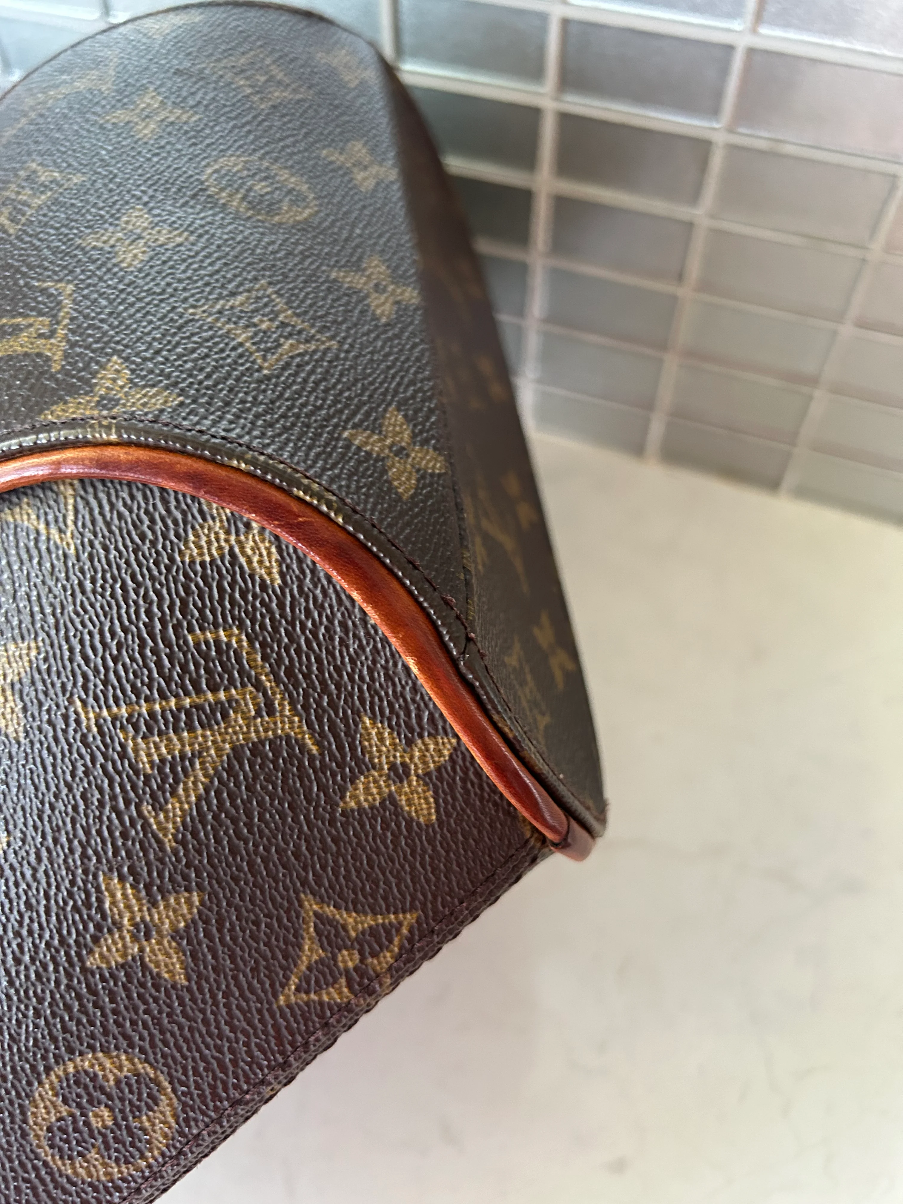 LV - cons - Image 4