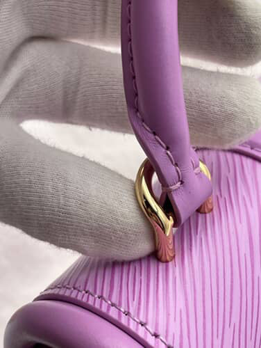 Louis Vuitton - cons - Image 6