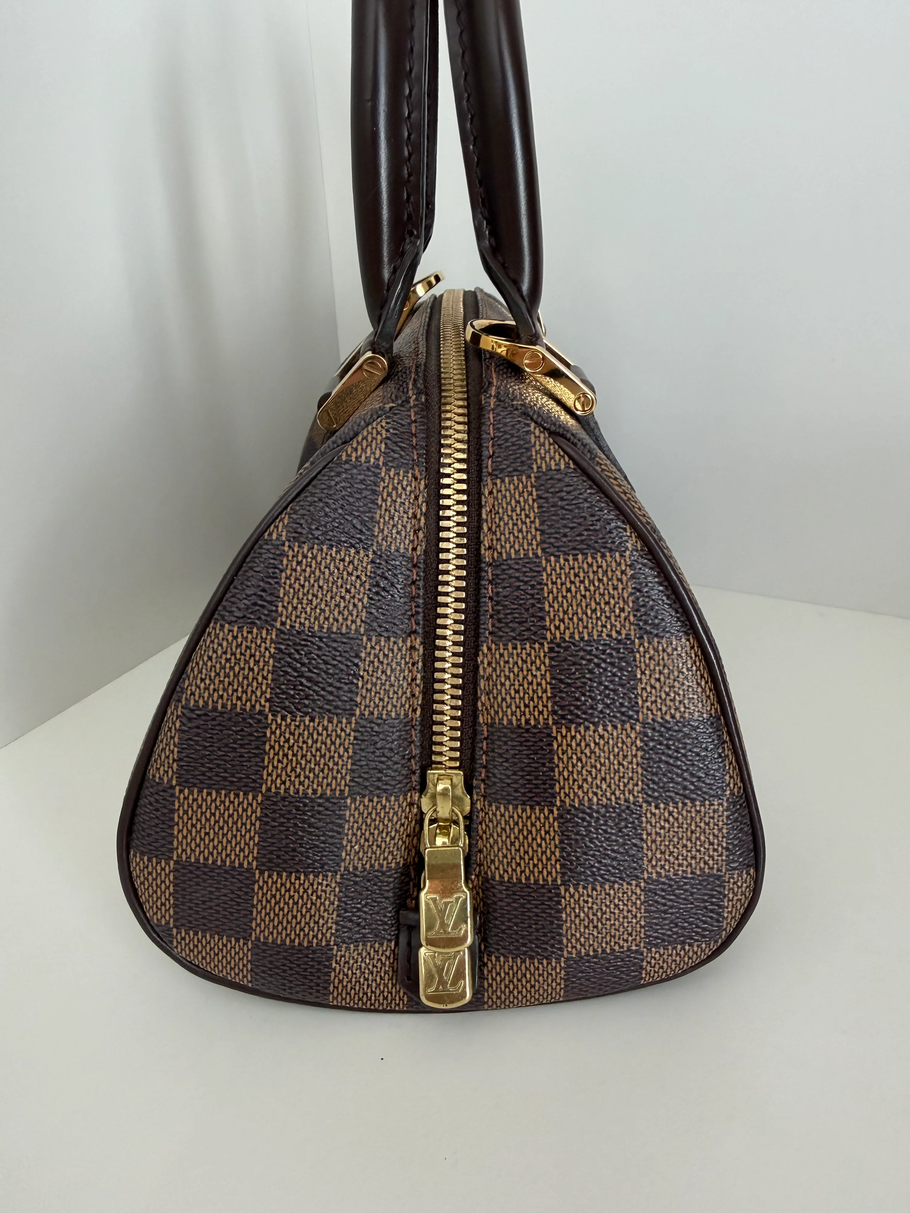 Louis Vuitton - cons - Image 3