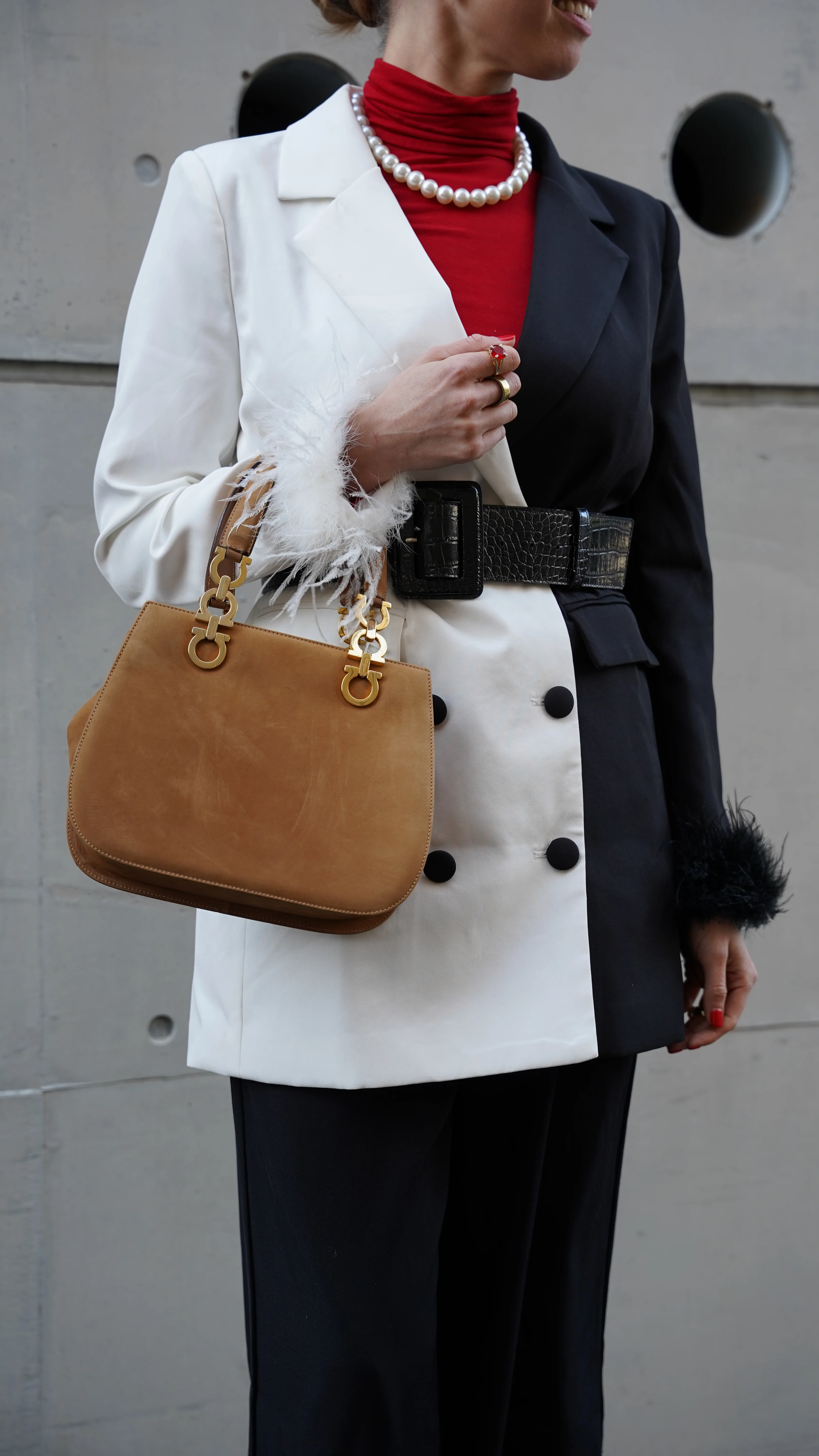 Salvatore Ferragamo | Vintage Gancini Leather Top Handle Bag – Tan (Good Condition) - Image 2